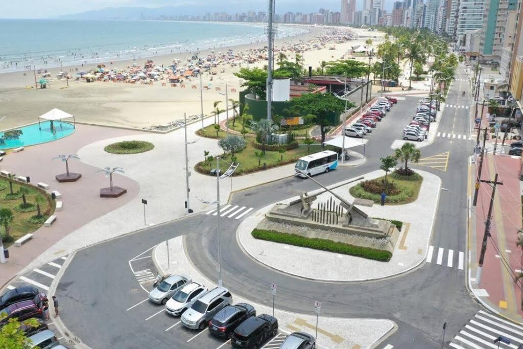 Seu Apartamento Na Praia ปรายากรันเด ภายนอก รูปภาพ